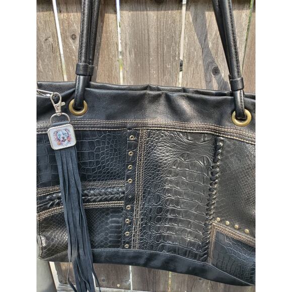 Handmade pitbull boho Leather Fringe Western bag charm, Long fringe keychain - Picture 4 of 4